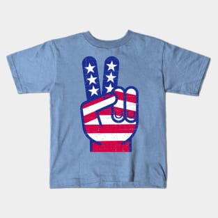 PATRIOTIC PEACE SIGN RED WHITE AND BLUE RETRO Kids T-Shirt